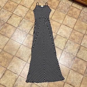 Striped knit maxi dress